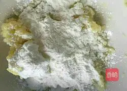 Illustration of how to make mini potato pancakes 3