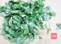 Illustration of how to make dandelion pancakes 3