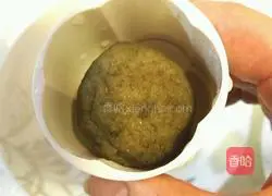 Illustration of how to make mung bean cake with skin 12