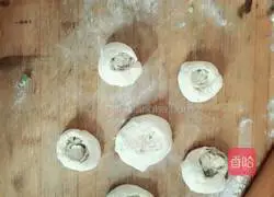 Illustration of how to make pancakes 4