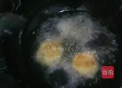 Illustration of making glutinous rice and sweet potato cakes 4