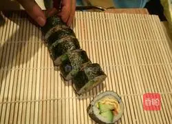 Illustration of how to make sushi 6