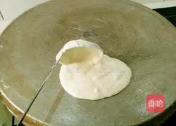Illustration of how to make Shandong multigrain pancakes 8