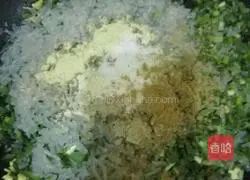 Leek and egg filling Illustration of how to make cakes 8