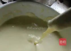 Illustration of how to make three-color cake 7