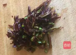 Illustration of how to make toon and sea cucumber pancakes 8