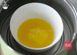 Layered ‖ Strawberry waffle recipe illustration 2