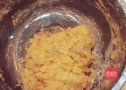 Illustration of how to make pan-fried potato pancakes 7