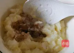 Baby shrimp cake recipe illustration 1