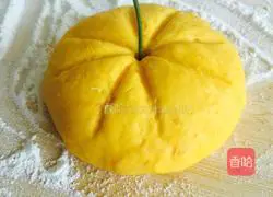 Illustration of how to make steamed pumpkin cake 6 