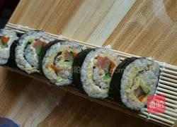 Illustration of homemade simple sushi 6