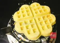 Illustration of how to make waffles 8
