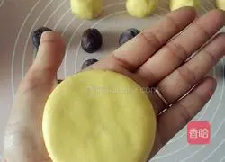 Recipe for Zhixiang Bean Paste Pumpkin Cake (Electric Baking Pan Version) 7