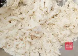 Illustration of how to make dough cakes 1