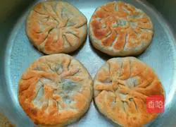 Illustration of how to make whole-wheat meatloaf stuffed with chives and pork 15