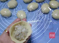 Illustration of how to make crispy wife cake 5