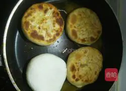 Pork and onion meatloaf recipe illustration 7