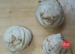 Sesame Sauce Scallion Cake Recipe Illustration 6