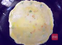 Illustration of how to make egg and green onion cake 17