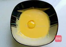 Illustration of how to make pumpkin muffins 6