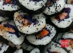 Illustration of how to make sushi 2