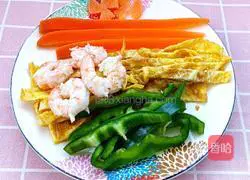 Illustration of how to make shrimp sushi 3