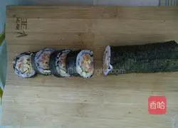 Illustration of how to make sushi 19