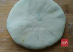 Leek and Egg Pie Recipe Illustration 7