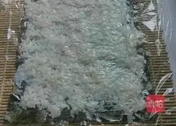 Illustration of how to make inner roll sushi 6