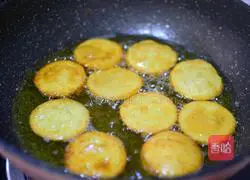 Illustration of how to make fried potato cakes 11