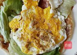 Illustration of how to roll hand cakes 11