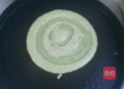 Cucumber and Egg Breakfast Cake Recipe Illustration 5