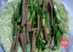 Illustration of how to make green pepper and ham burritos 4