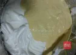 No cracking or collapse~~~Coarse grain cornmeal chiffon cake Illustration of how to do it 10