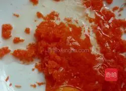 Illustration of how to make carrot and leek egg pancakes 2