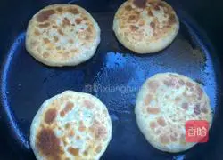 Leek and Egg Pie Recipe Illustration 12