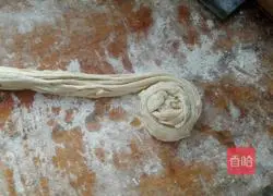 Illustration of how to make salt and pepper pancakes 6