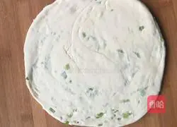 How to make scallion pancakes 6
