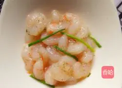 Illustration of how to make shrimp and egg pancakes 2