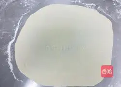 Thousand-layer scallion pancake Practice illustration 2