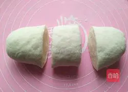 Illustration of how to make dough pancakes 6