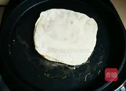 Illustration of how to make Thousand Layer Meat Pie 14