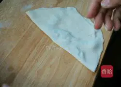 Illustration of how to make scallion oil hand cakes 8