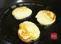 Milk and egg pancake recipe 9