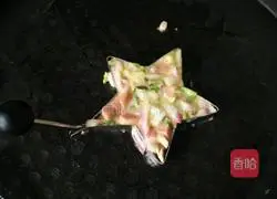 Star Egg Pancake (Onion and Ham) Recipe Illustration 7