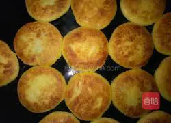 Illustration of Crispy Bean Paste Cake 10