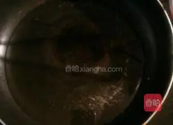 Illustration of how to make three-color garlic pancakes 3