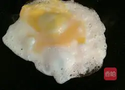 Illustration of making hand cake 4