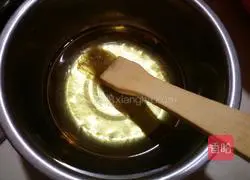 Illustration of how to bake cakes at the electric cake stall 6