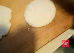 Illustration of how to make pancakes 1